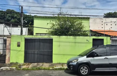 Vendo casa no bairro de campo grande. recife, próximo ao hipódromo