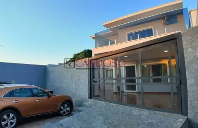 Sobrado moderno com quintal, área gourmet e 3 quartos no vale parkway – d99