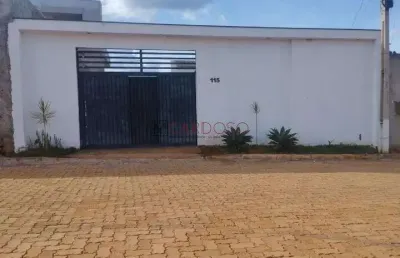 Casa 26 de setembro, dentro de condomínio, lote 400m2