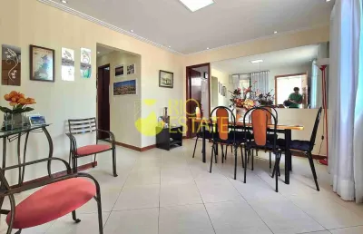 Casa  linear, 3 quartos com suíte, piscina e sauna, estrutura para 2º andar, jardim veneza, volta r