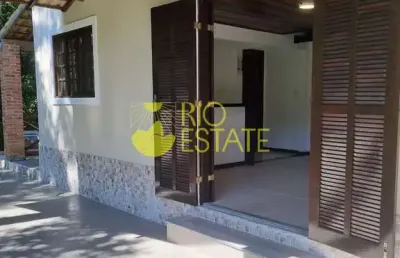 Charmoso chalé estilo casa de condomínio em itatiaia