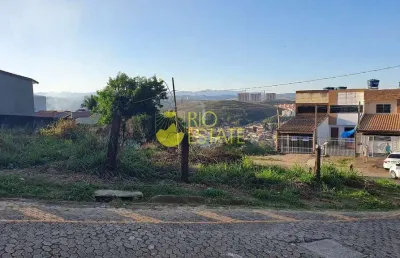 Terreno à venda, 746 m²,  jardim amália - volta redonda/rj