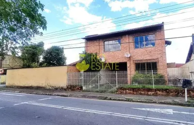 Casa espaçosa à venda, 3 quartos, 350m2,  aero clube - volta redonda, rj