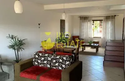 Casa 6 quartos, 400m2, morada da colina, jardim amália -- volta redonda/rj