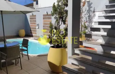 Casa 3 quartos, 330m2, village santa helena, jd amália -- volta redonda/rj