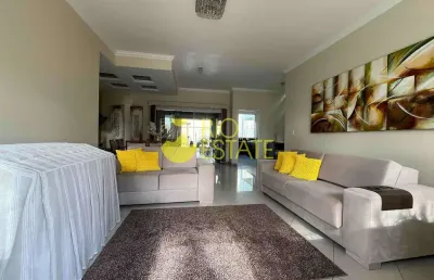 Casa com 3 quartos à venda na Rua T, Jardim Amália, Volta Redonda