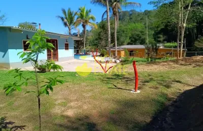 Sítio com linda casa à venda, 3 quartos, 50.000m2,  pinheiral/rj