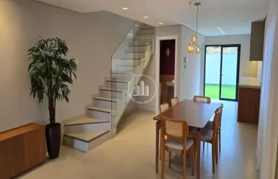Sobrado geminado 150m² com 3 quartos e suíte em passa vinte - plc
