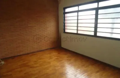 Casa padrão de 219m² disponível para locação e venda - vila tibério