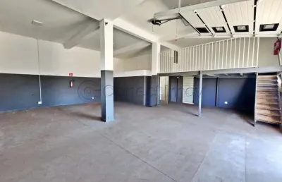 Salão comercial de 130m² com 02 banheiros para locação - ipiranga