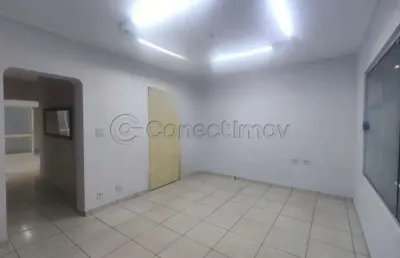 Imóvel comercial de 92m² com 02 banheiros para locação - centro