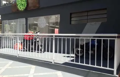 Salão comercial de 30m² com 01 banheiros para locação - vila seixas