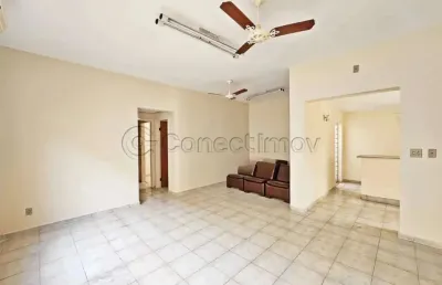 Casa comercial de 197m² com 03 banheiros para venda - vila seixas