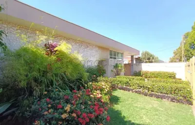 Casa de 312m² com 03 quartos sendo 01 suíte para venda - alto da boa vista