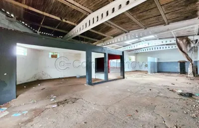 Galpão de 286m² com 02 banheiros disponível para locação - ipiranga