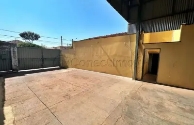 Galpão comercial de 220m² com 01 banheiro para locação e venda - campos elísios