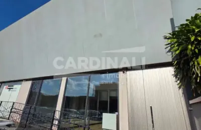 Prédio comercial de 190m² com 02 banheiros disponível para locação - alto da boa vista