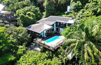 Casa duplex condomínio portinho do massaru barra da tijuca