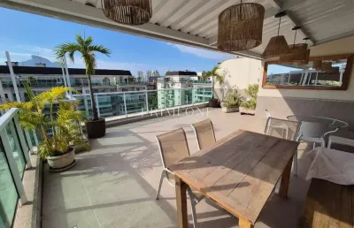 Cobertura duplex condomínio le parc barra da tijuca