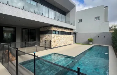 Casa de alto padrão à venda – condomínio fontana di trevi - 4 suítes, incluindo uma ampla suíte master