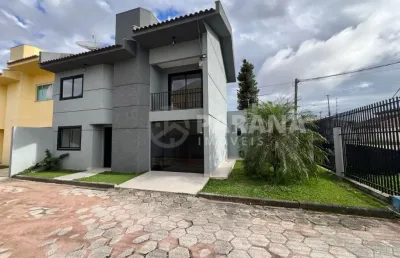 Excelente sobrado com ótima localização zerando a entrada!!!