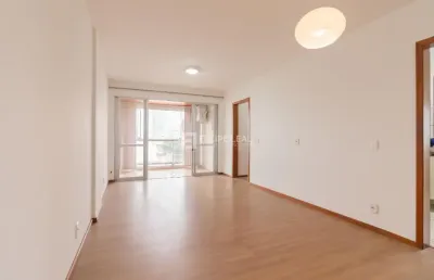 Apartamento a venda com 03 dormitórios sendo 01 suíte no kobrasol/ são josé, sc