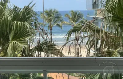 Apartamento com vista para o mar e a 50 metros da pra da riviera.