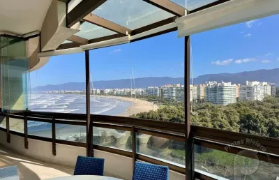 Apartamento a beira mar com vista frontal praia da riviera