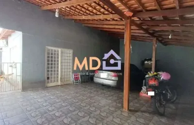 Casa com 3 quartos à venda no jardim holanda, uberlândia , 140 m2 por r$ 340.000