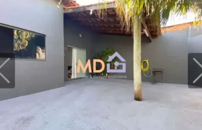 Casa com 3 quartos à venda no Jardim Europa, Uberlândia 