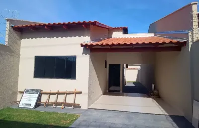 Casa padrão 2 quartos sendo 1 suíte bairro independencia