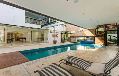 Oportunidade - casa com 700 m², 5 quartos sendo 4 suítes à venda no bairro boaçava.