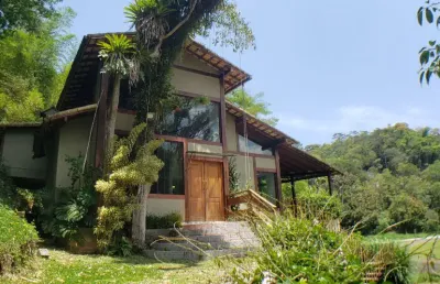 Casa alto padrão no bingen petrópolis (próximo a rodoviária)