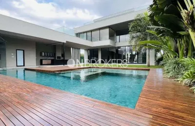 Mansão a venda condominio alphaville com 4 quartos em barra da tijuca com 1200m²