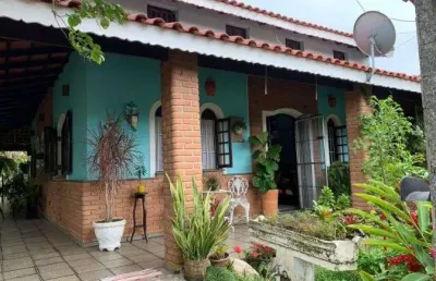 Casa para venda em itanhaém, jardim regina, 3 dormitórios, 2 suítes, 1 banheiro, 3 vagas