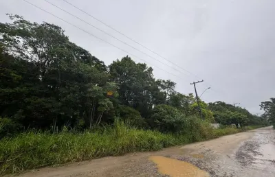 Chácara / sítio à venda na Chácara Lucél, Itanhaém 