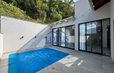 Casa mobiliada em três rios do norte - jaraguá do sul