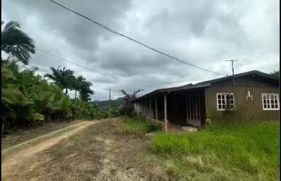 Chácara / sítio com 2 quartos à venda na Avenida Nereu Ramos, S/n, Rio Novo, Balneário Piçarras