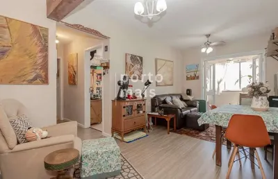 Apartamento com 2 quartos à venda na rua salvio soares, 150, cristal, porto alegre por r$ 295.000