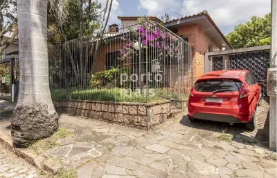Casa com 4 quartos à venda na rua professor fernando carneiro, 112, três figueiras, porto alegre por r$ 1.500.000