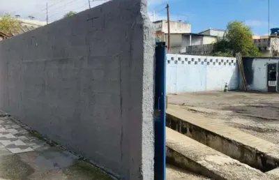 Terreno comercial para alugar na Rua Nove de Julho, 576, Jardim Santa Helena, Suzano