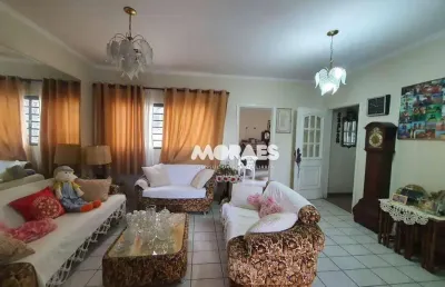 Casa com 3 dormitórios à venda, 314 m² por r$ 800.000,00 - centro - bauru/sp