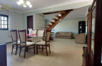 Casa com 4 dormitórios à venda, 210 m² por r$ 1.300.000,00 - jardim das américas - curitiba/pr