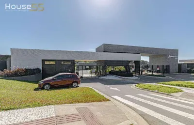 Excelente terreno em condomínio de alto padrão na região de colombo.