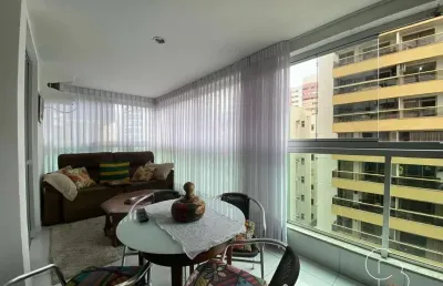 Lindo apartamento de 02 quartos em itapuã com varanda e lazer completo! 