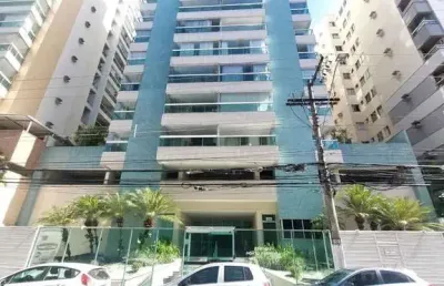 Lindo apartamento de 03 quartos/suíte,reformado na primeira  quadra do mar na praia da costa!