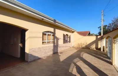 Casa para aluguel, 3 quartos, 1 suíte, 4 vagas, centro - boituva/sp