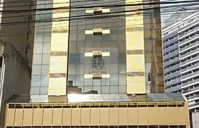 Ótima sala comercial no golden center, região central de juiz de fora - mg - 01