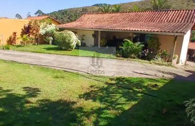 'chácara dos sonhos: espaçosa residência com 3 quartos, 1 suítes, pomar variado e açude - apenas 15 minutos do centro de juiz de fora!'