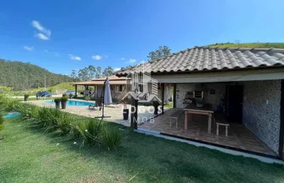 Linda granja com área gourmet e piscina em paula lima, juiz de fora-mg